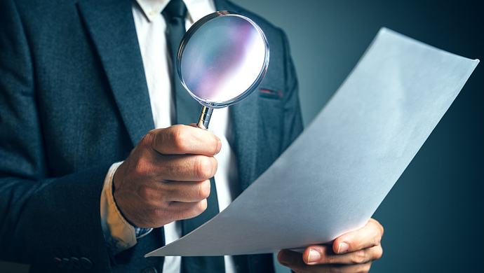 低溫試驗(yàn)箱如何維持恒定低溫條件？